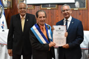 Dr. Bernardo Ramón Vásquez Pla